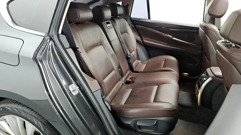 BMW 5-Series Gran Turismo