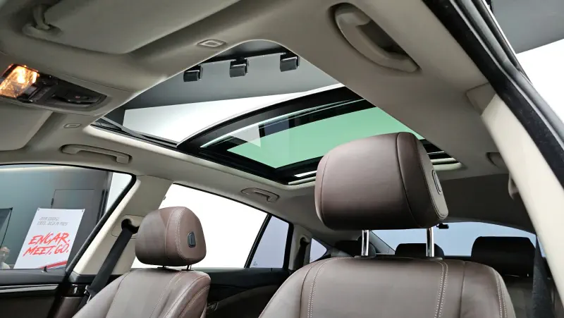 BMW 5-Series Gran Turismo