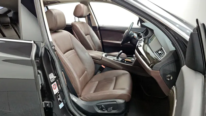 BMW 5-Series Gran Turismo