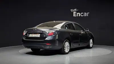 Renault SM3