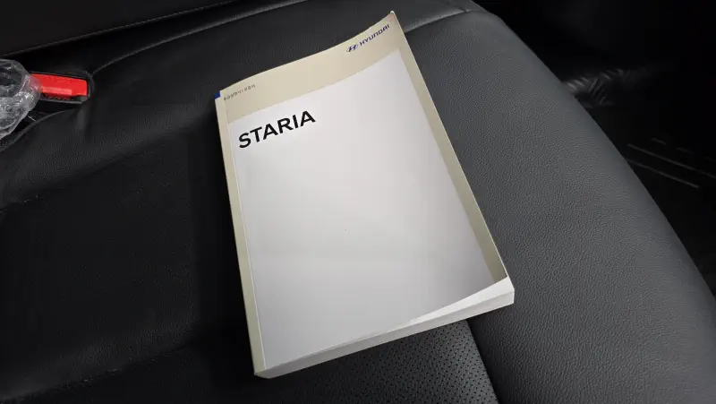 Hyundai Staria