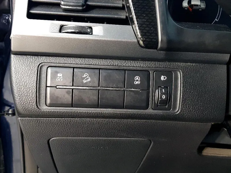 SsangYong Rexton Sports Khan