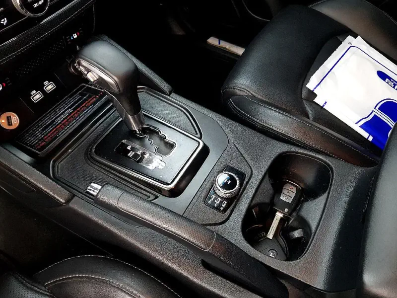 SsangYong Rexton Sports Khan