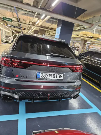 Audi RS Q8