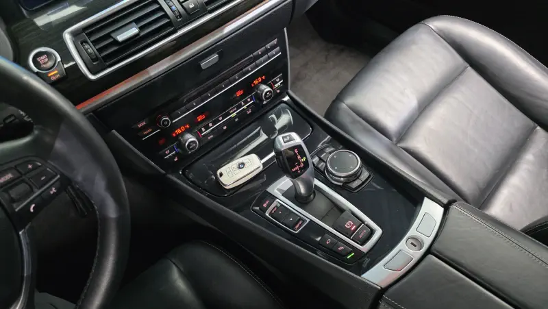 BMW 5-Series Gran Turismo