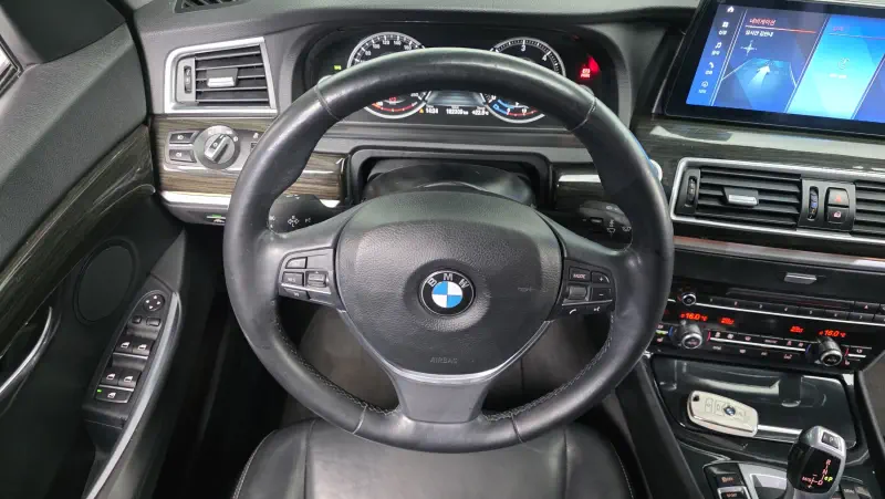 BMW 5-Series Gran Turismo