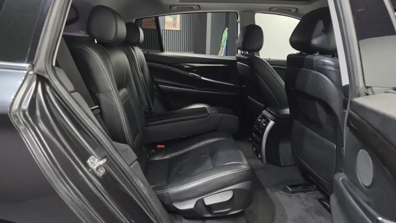 BMW 5-Series Gran Turismo