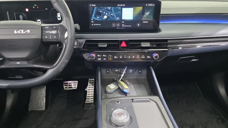 Kia K8