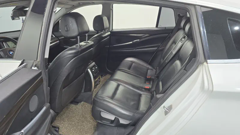 BMW 5-Series Gran Turismo