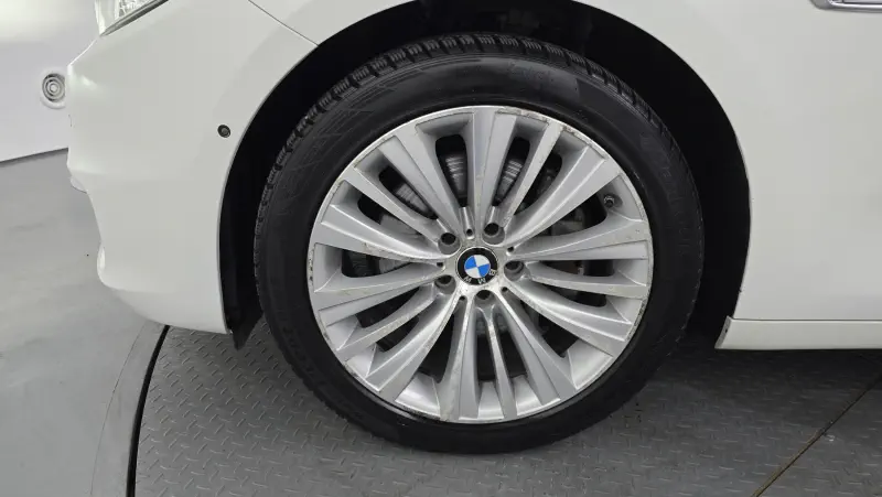 BMW 5-Series Gran Turismo