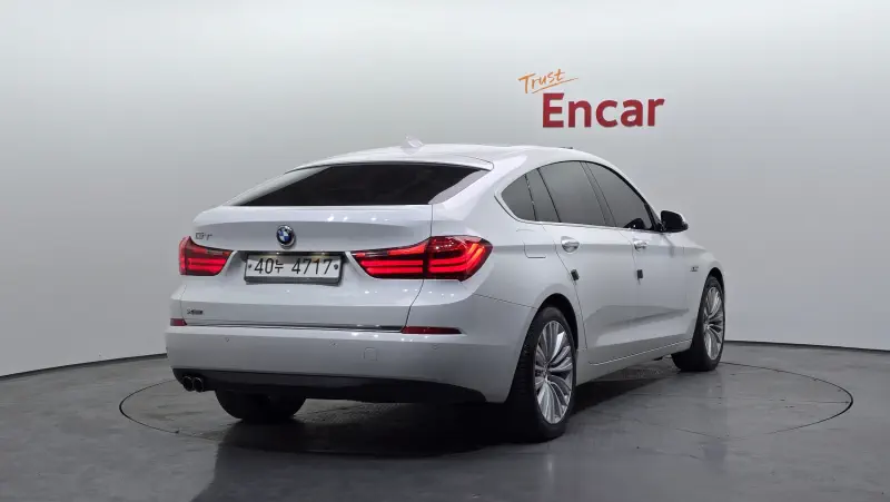 BMW 5-Series Gran Turismo