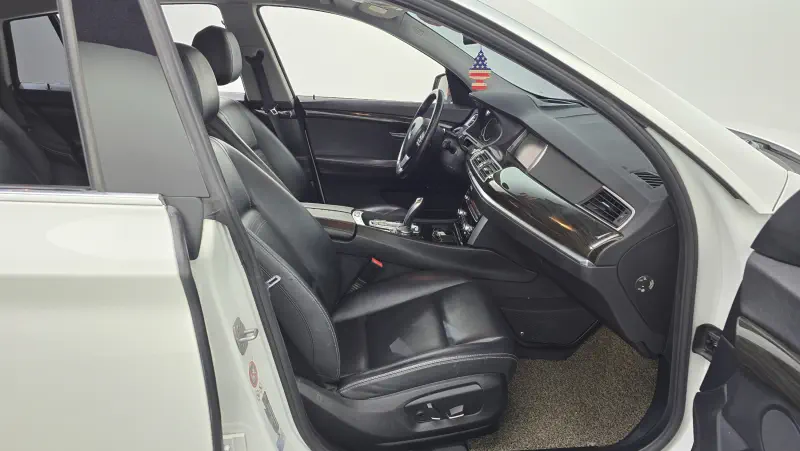 BMW 5-Series Gran Turismo