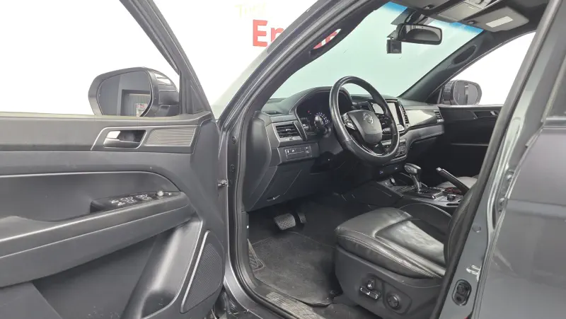 SsangYong Rexton Sports Khan