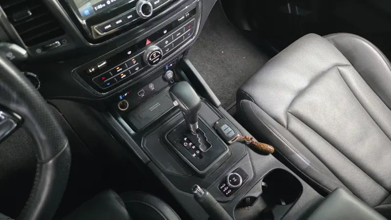 SsangYong Rexton Sports Khan