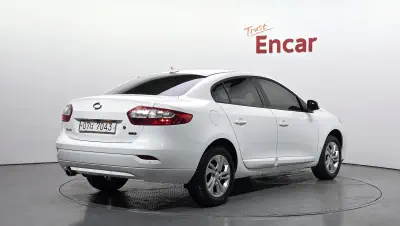 Renault SM3