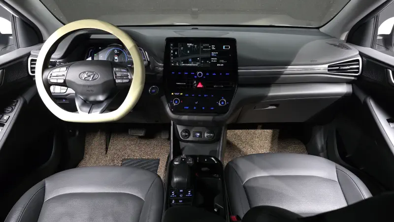 Hyundai Ioniq