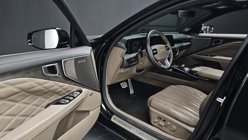 Kia K8