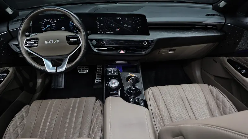 Kia K8