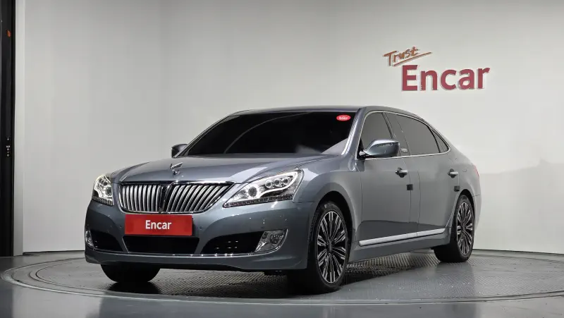 Hyundai Equus