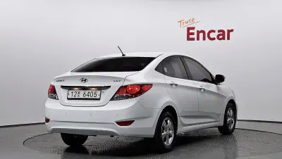 Hyundai Accent