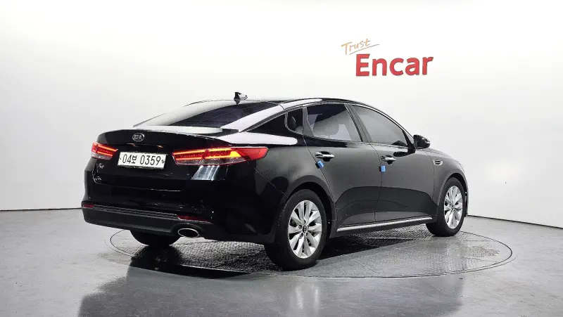 Kia K5