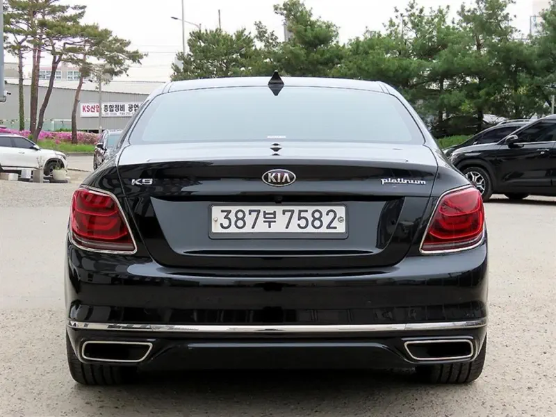 Kia K9