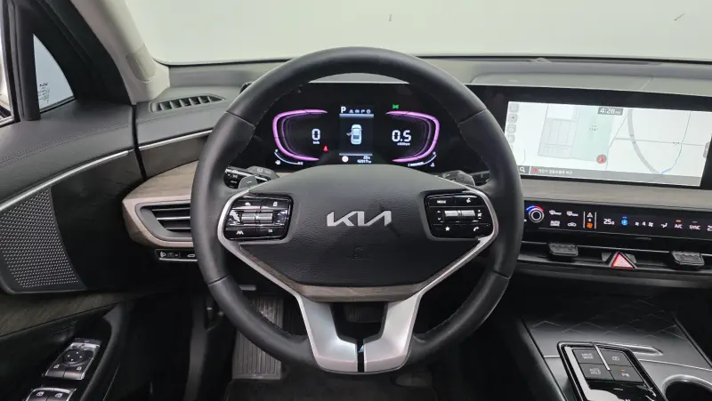 Kia K8