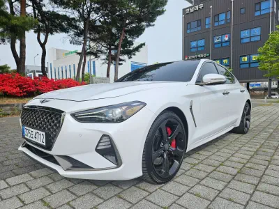 Genesis G70