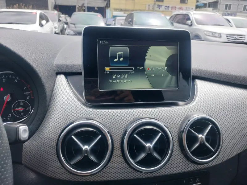 Mercedes-Benz B-Class