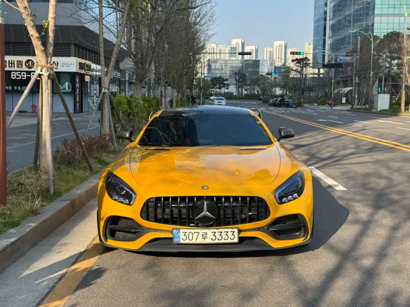 Mercedes-Benz AMG GT