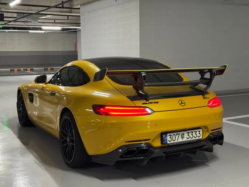 Mercedes-Benz AMG GT