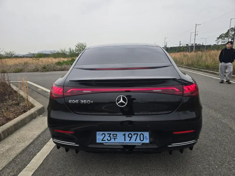Mercedes-Benz EQE