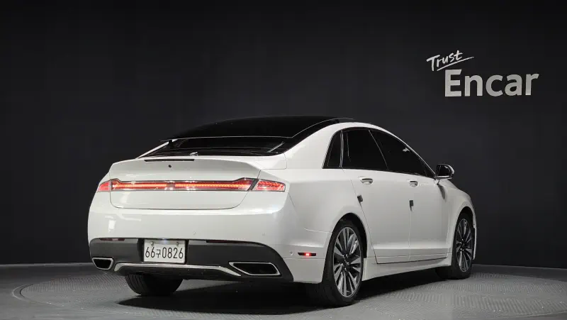 Lincoln MKZ