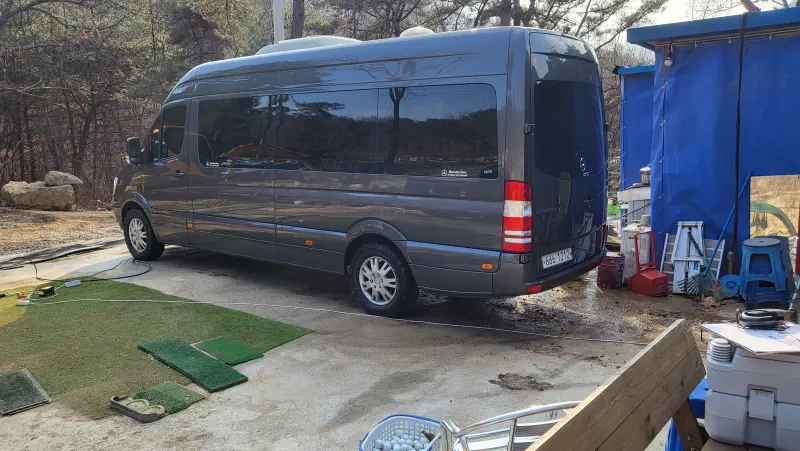 Mercedes-Benz Sprinter