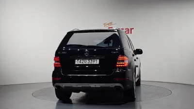 Mercedes-Benz M-class