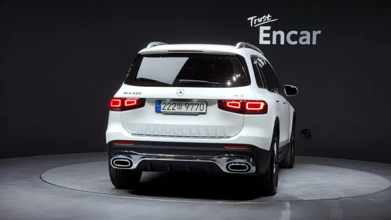 Mercedes-Benz GLB-Class