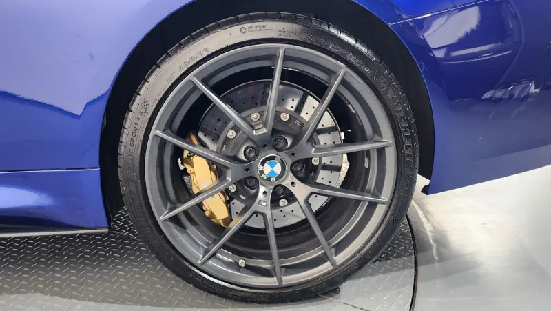 BMW M4