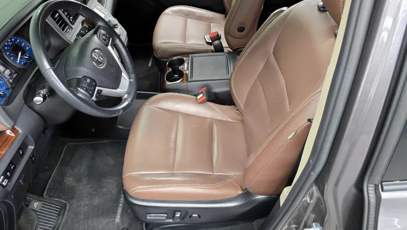 Toyota Sienna