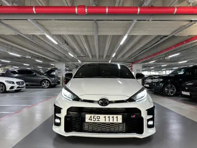 Toyota Yaris(Vitz)