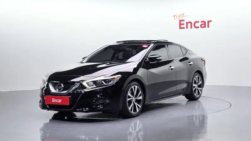 Nissan MAXIMA