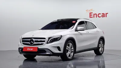 Mercedes-Benz GLA-Class