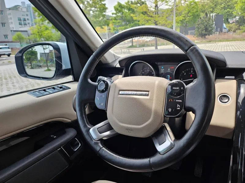 Land Rover DISCOVERY