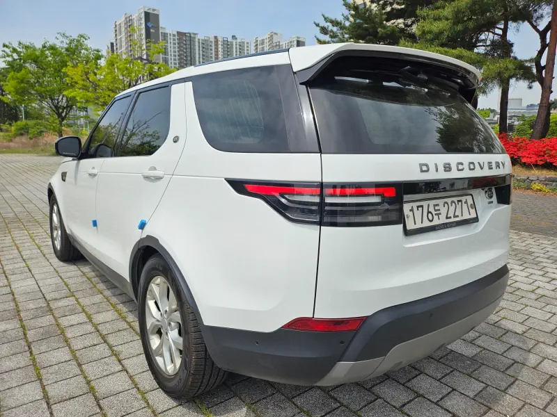 Land Rover DISCOVERY