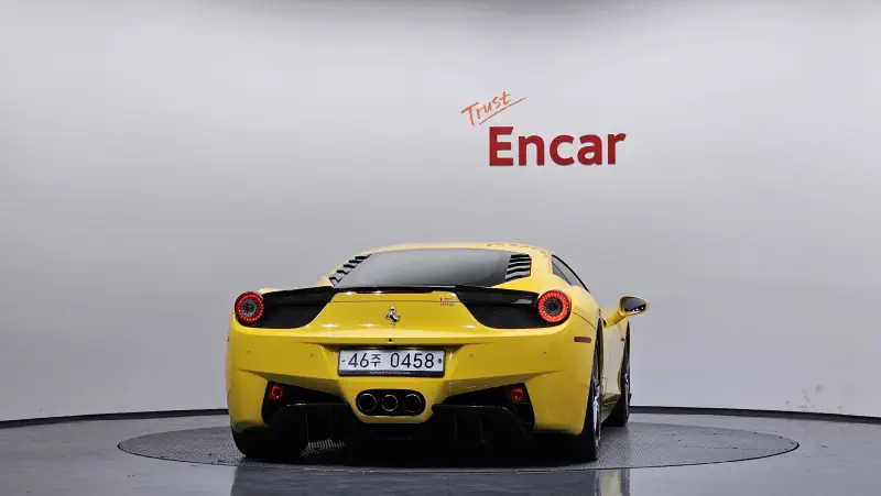 Ferrari 458