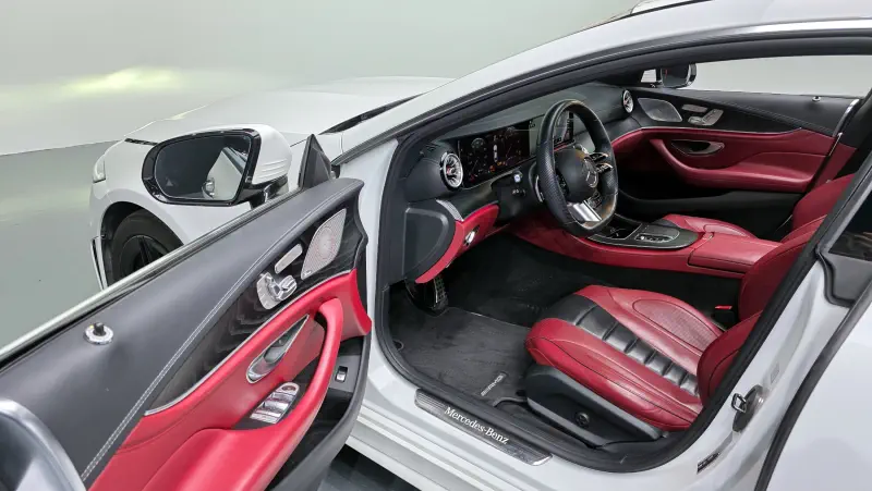 Mercedes-Benz CLS-Class