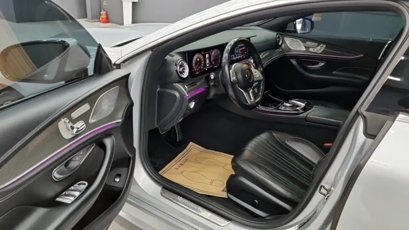 Mercedes-Benz CLS-Class