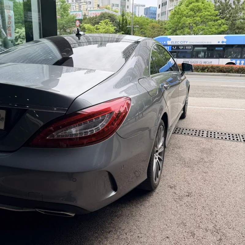 Mercedes-Benz CLS-Class