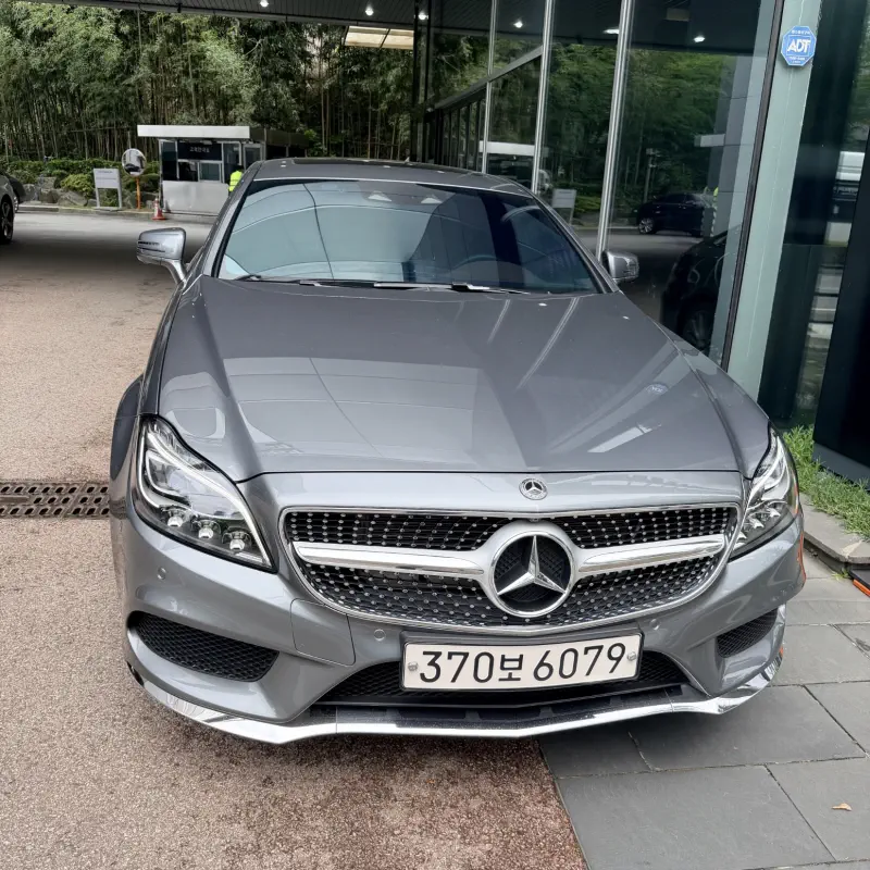 Mercedes-Benz CLS-Class