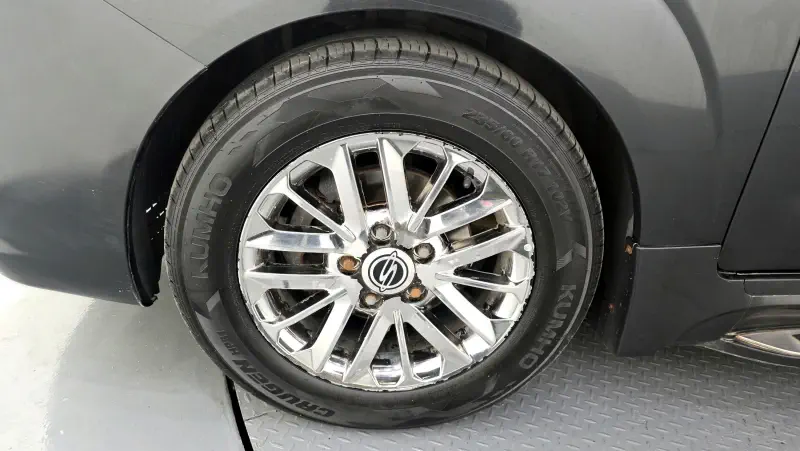 SsangYong Korando Turismo