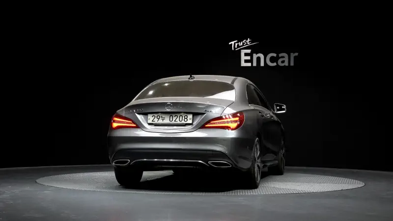 Mercedes-Benz CLA-Class